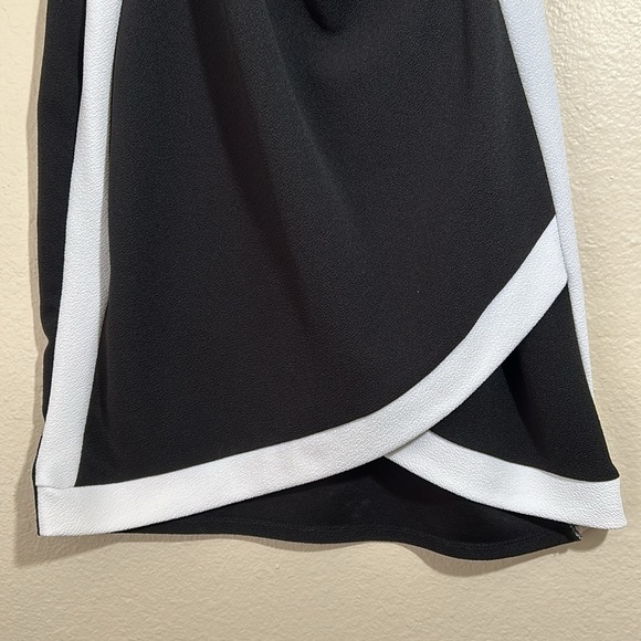 Black and White Mini Dress - Picture 3 of 7